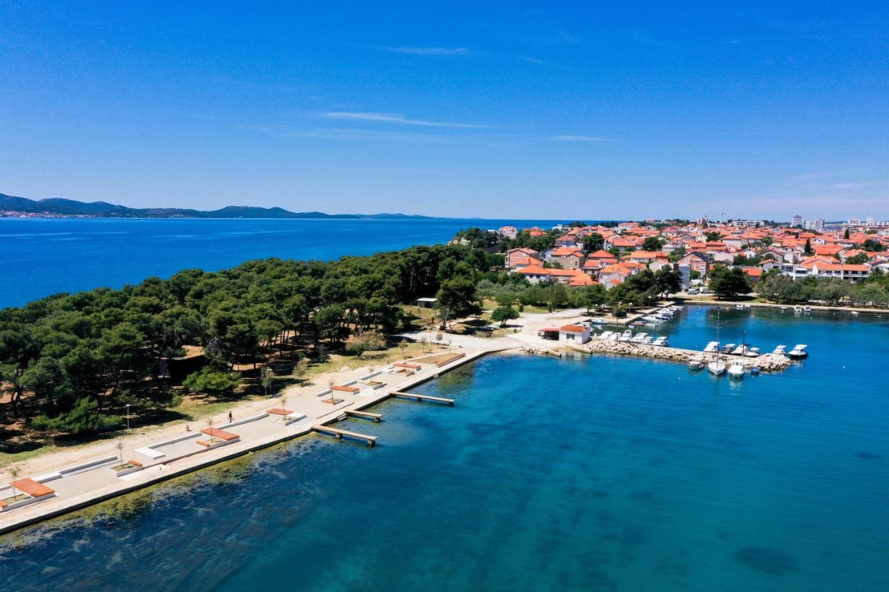 Caisa- Luxury Apartment 20 M From The Sea Zara Esterno foto