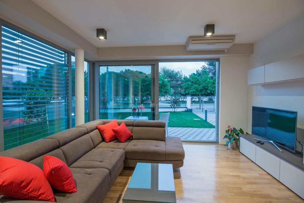 Caisa- Luxury Apartment 20 M From The Sea Zara Esterno foto